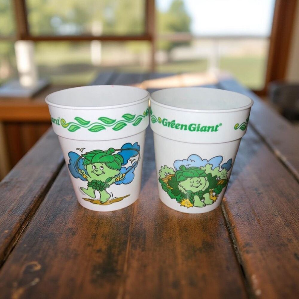 2 Vintage Green Giant "Little Sprout" Plastic Cups
